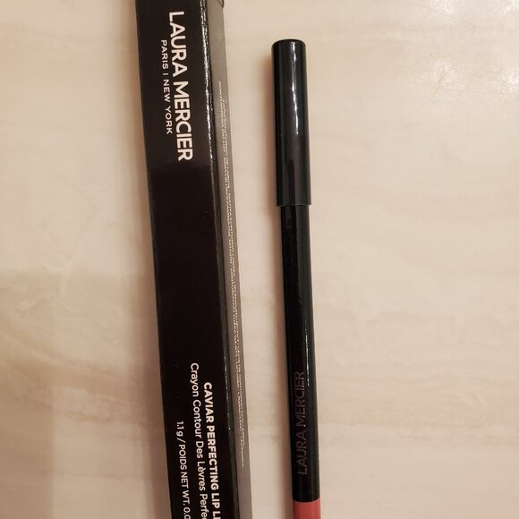 Laura Mercier Caviar Perfecting Lip Liner in " Elegant Blush" - New - Picture 1 of 8
